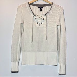 EUC GAP white with gray trim‎ lace up neckline sweater